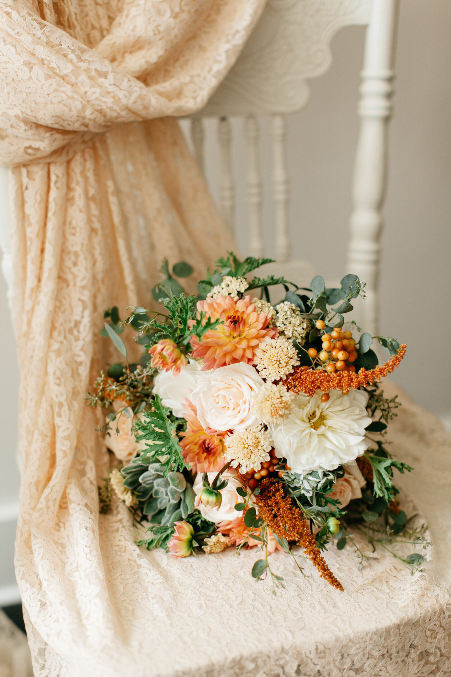 View More: http://catiecoyle.pass.us/styledbridalshoot